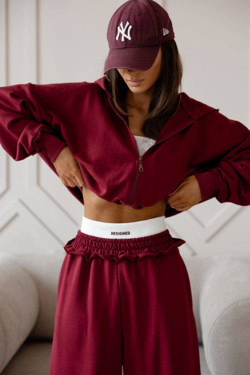Women's oversized tracksuit set – Burgundy, with a short sweatshirt and wide-leg pants