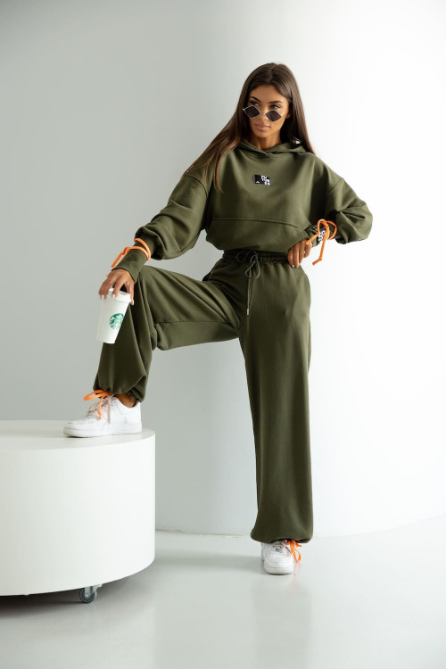 Women's tracksuit set with hood and wide trousers - Khaki