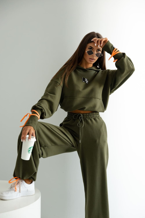 Women's tracksuit set with hood and wide trousers - Khaki