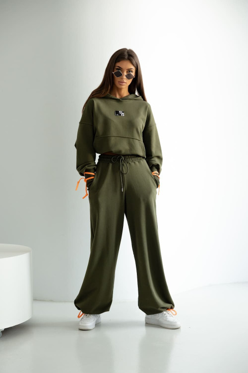 Women's tracksuit set with hood and wide trousers - Khaki
