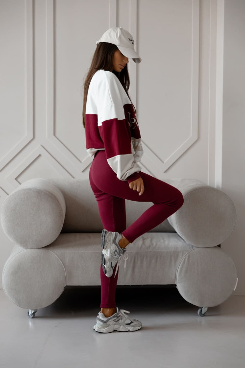Dwuczęściowy komplet „Never Mind” oversize bluza i prążkowane legginsy – bordo ecru